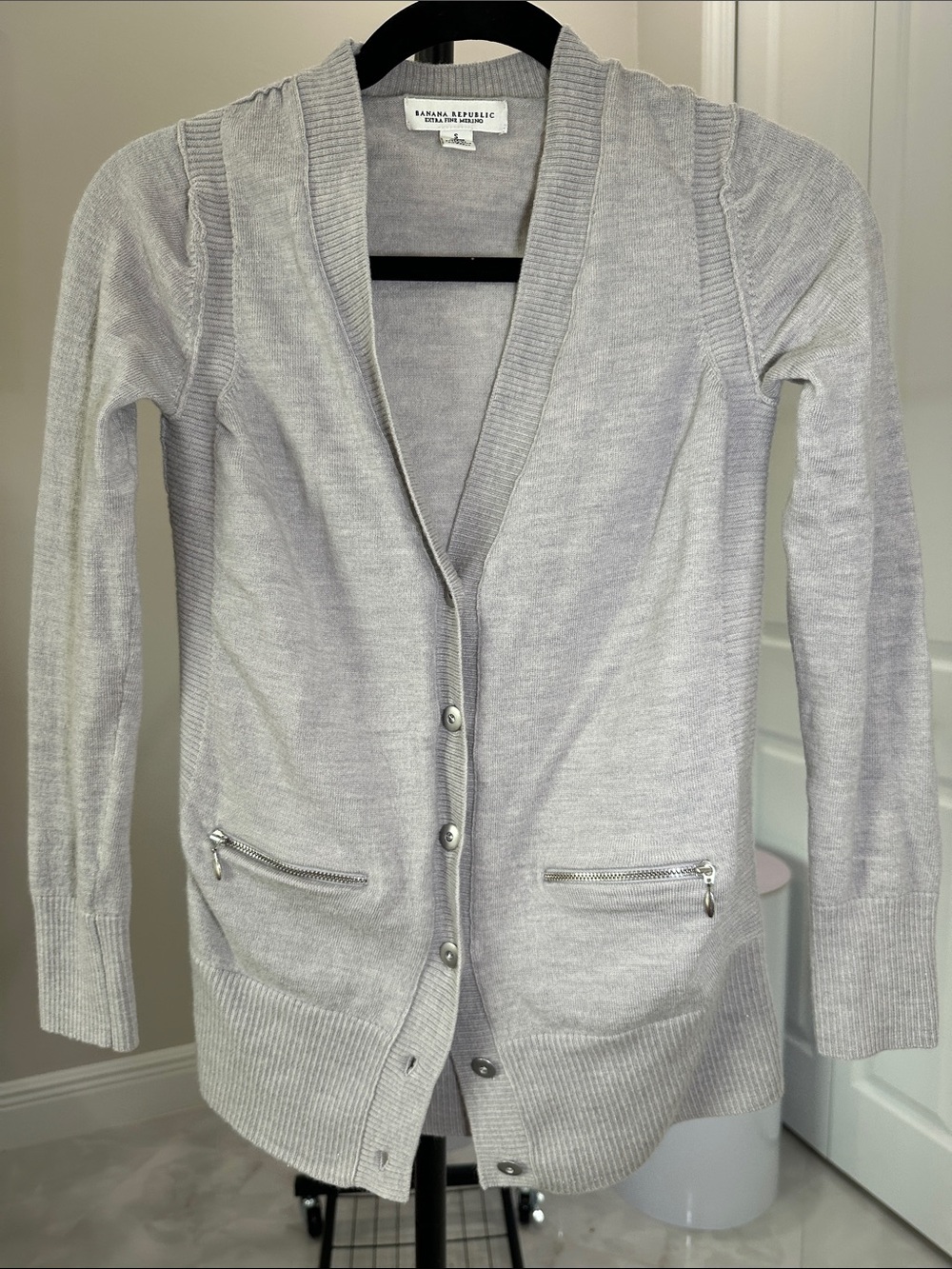 Banana Republic %100 wool Heather Gray Cardigan